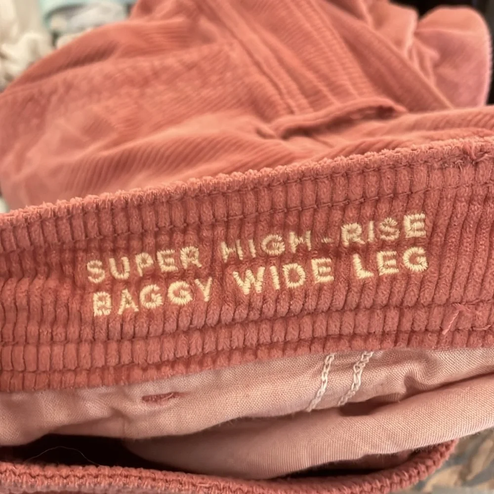 Corduroy Cargo Super High-Rise Baggy Wide Leg Pants from American Eagle - Picture 6 of 6